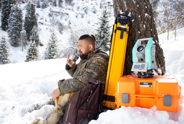 Total station Nikon XS