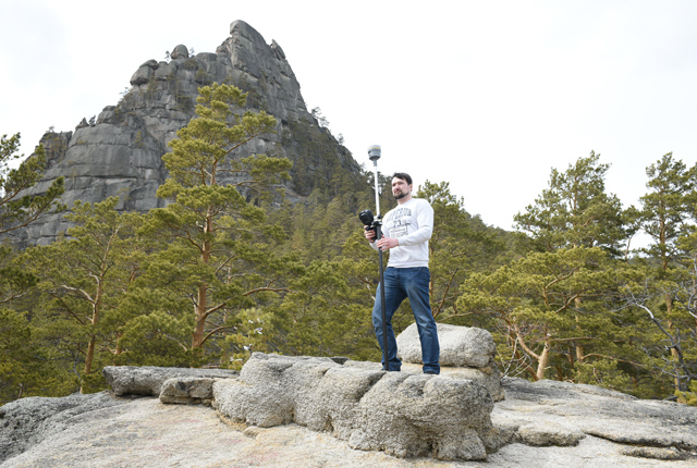 GNSS Trimble R10, Trimble TSC3