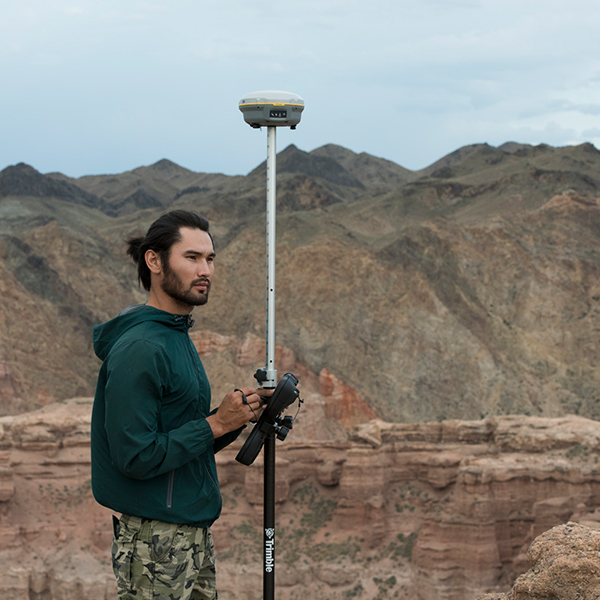 TRIMBLER8STSC3CHARYN